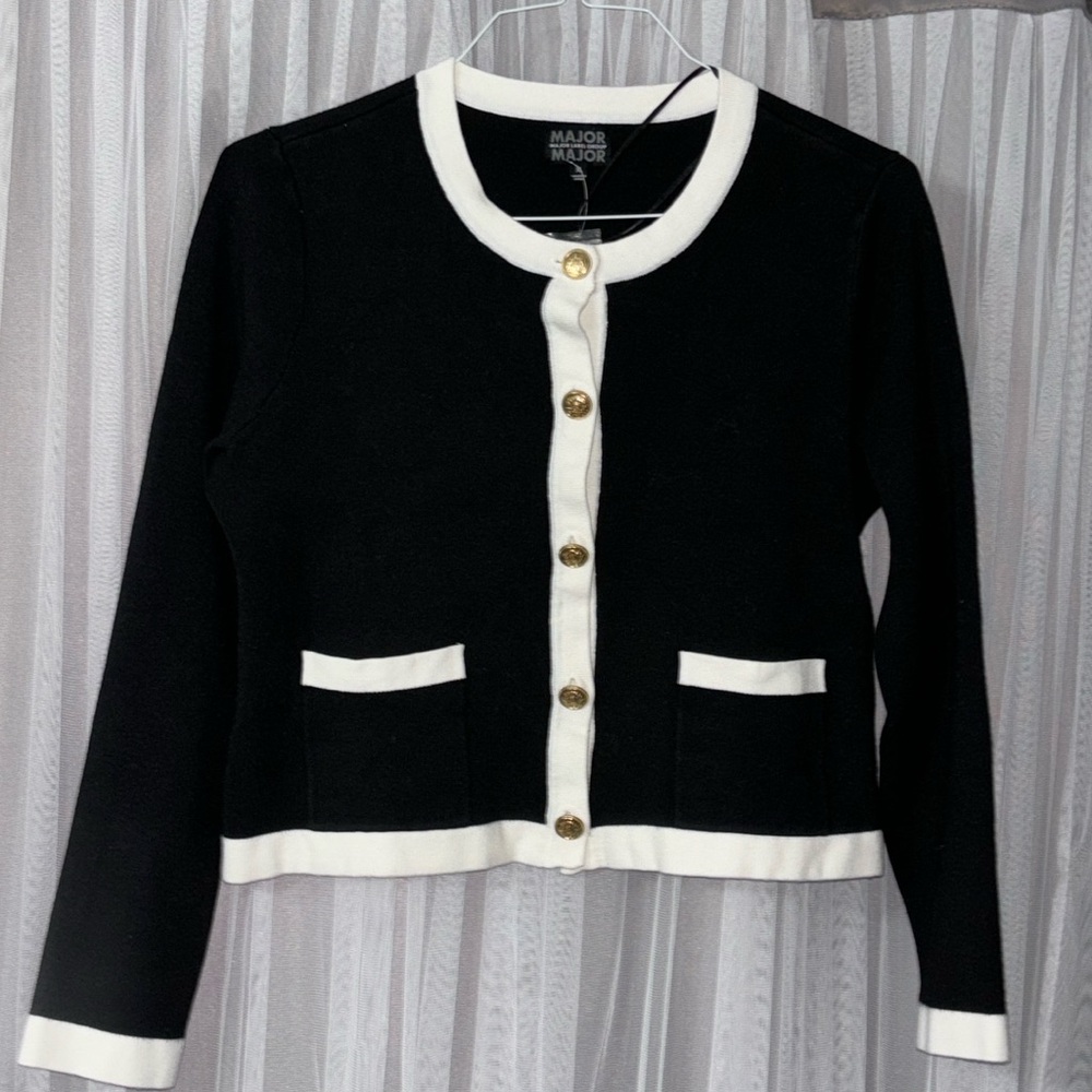 NWOT Elegant black and white cardigan with gold buttons!